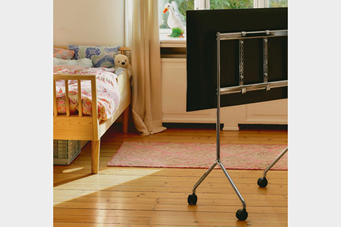 Pedestal Moon Light TV stand with wheels - Lifestyle
