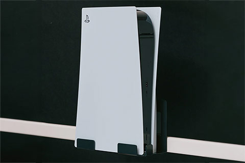 Pedestal PS5 Mount - Lifestyle