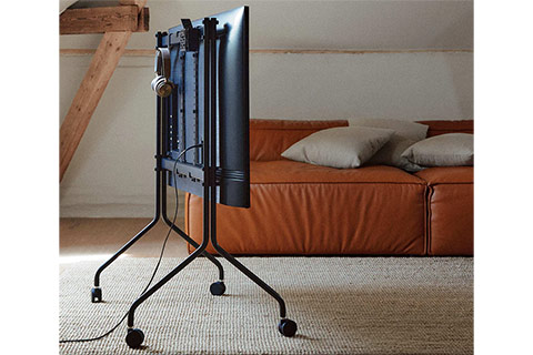 Pedestal Mount Bundle - Lifestyle