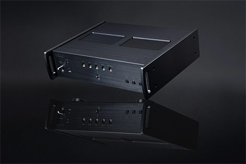 Teac NT-507T Digital network transport - Black - Lifestyle