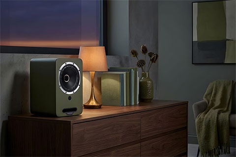 Fyne Audio Cubitt 5 compact speakers - Lifestyle