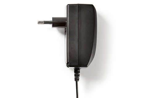 3 to 12V DC Power supply (2250 mA)