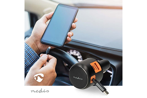Dual USB-C, USB-A 12V & 24V car charger (PD 30W) - Lifestyle