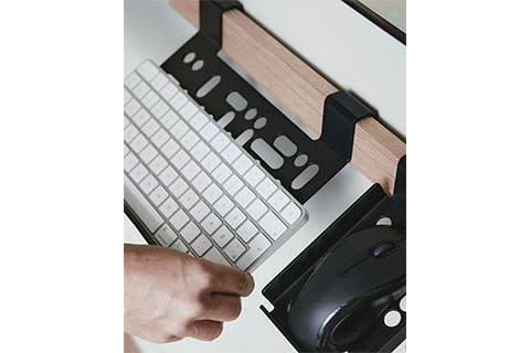 Pedestal Mouse Mount - Lifestyle