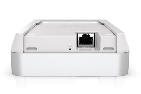 Ubiquiti Wall-Mounted Access Point (Wi-Fi 7) - Connections