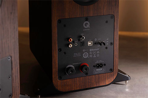 Q Acoustics M40 Wireless speakers - Walnut - Lifestyle