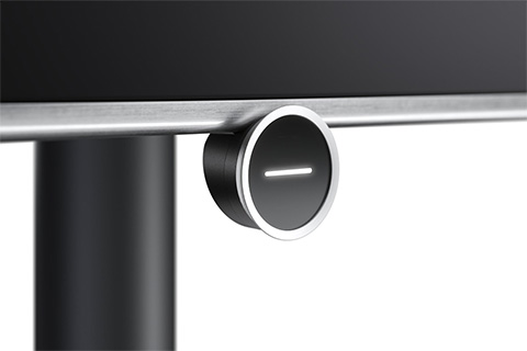 LOEWE Antares 4K OLED TV - Lifestyle