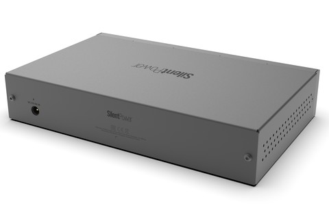 iFi Audio Silent Power LAN iPurifier Pro 4-In/4-Out - Hero - Front