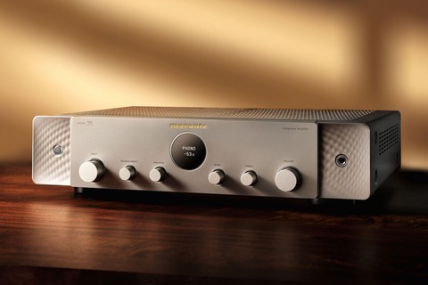 Marantz Model 70 stereo amplifier (2x 50W, 8 Ohm) - Silver - Lifestyle