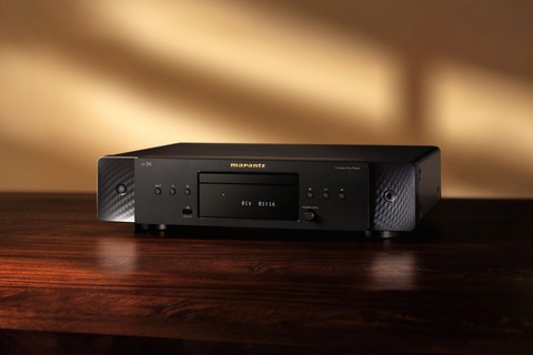 Marantz CD 70 CD-player - Black - Lifestyle