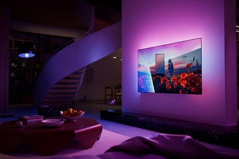 Philips OLED 4K Smart TV with Ambilight | OLED811/12 Series - Lifestyle
