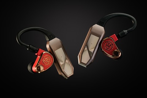 iFi Audio GO pod Max - Lifestyle