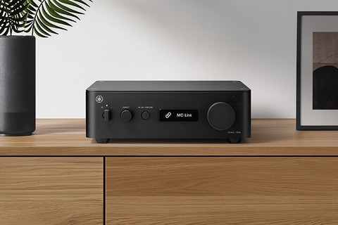 Yamaha WXC-70A streaming amplifier - Lifestyle