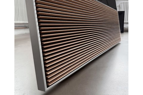 Canvas HiFi Frame - Walnut - Silver