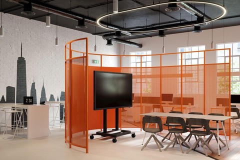 Vogels Rise 5205 Motorized floorstand movable monitor trolley (43-98, max. 120kg.) - Lifestyle