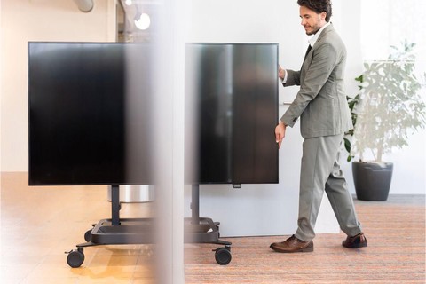 Vogels Rise 5305 Motorized floorstand movable monitor trolley (43-98, max. 120kg.) - Lifestyle