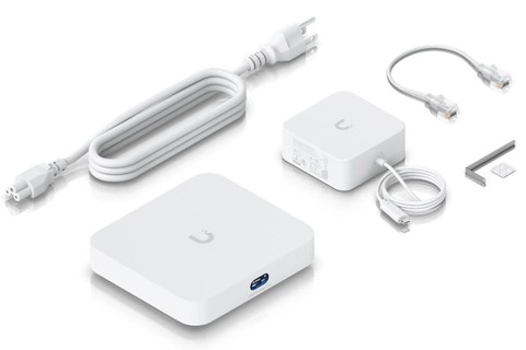 Ubiquiti UniFi Cloud Gateway Max Router (UCG-MAX, 2.5G) - Package Contains