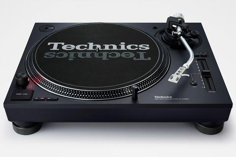 Technics SL-1210MKX Turntable - Front