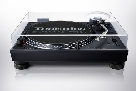 Technics SL-1210MKX Turntable - Front