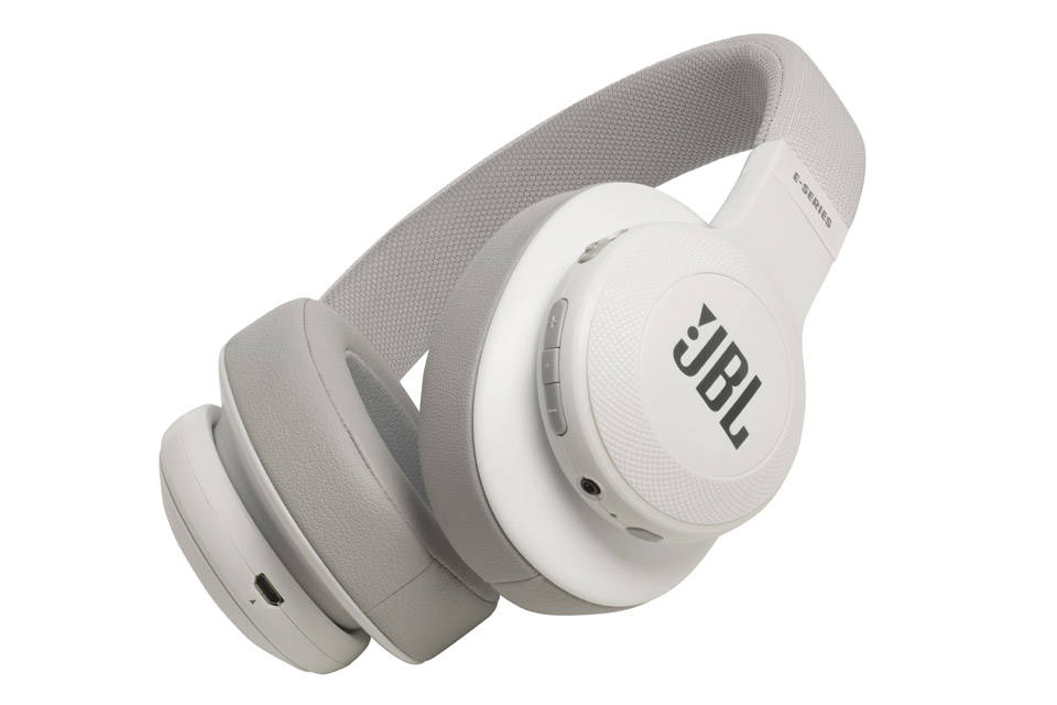 JBL E55 BT wireless headphones