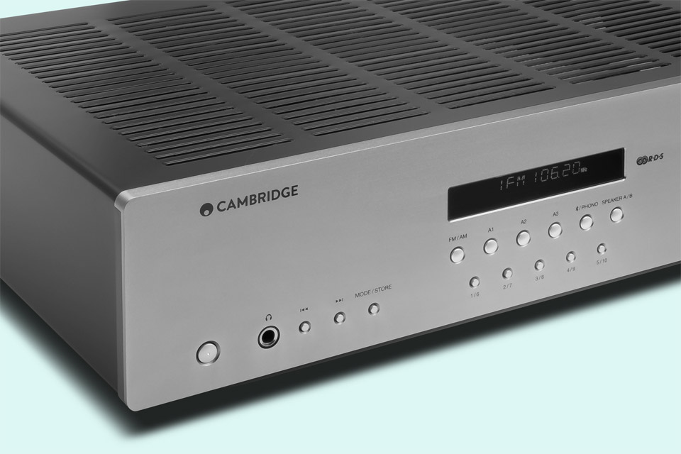 Cambridge Audio AXR85 FM/AM Stereo Receiver with Phono-Stage