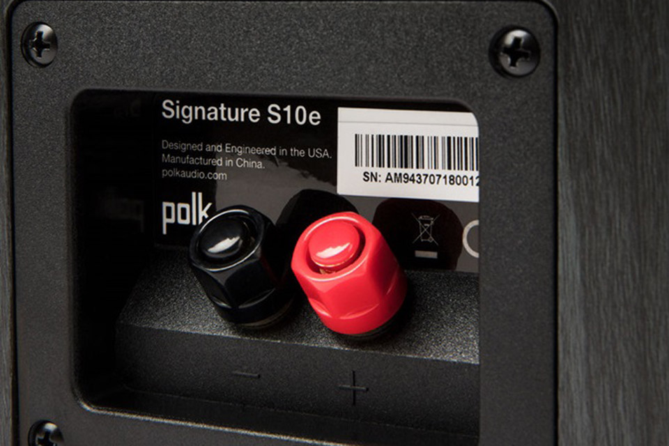 Polk Audio S10e bookshelf speaker - Black back