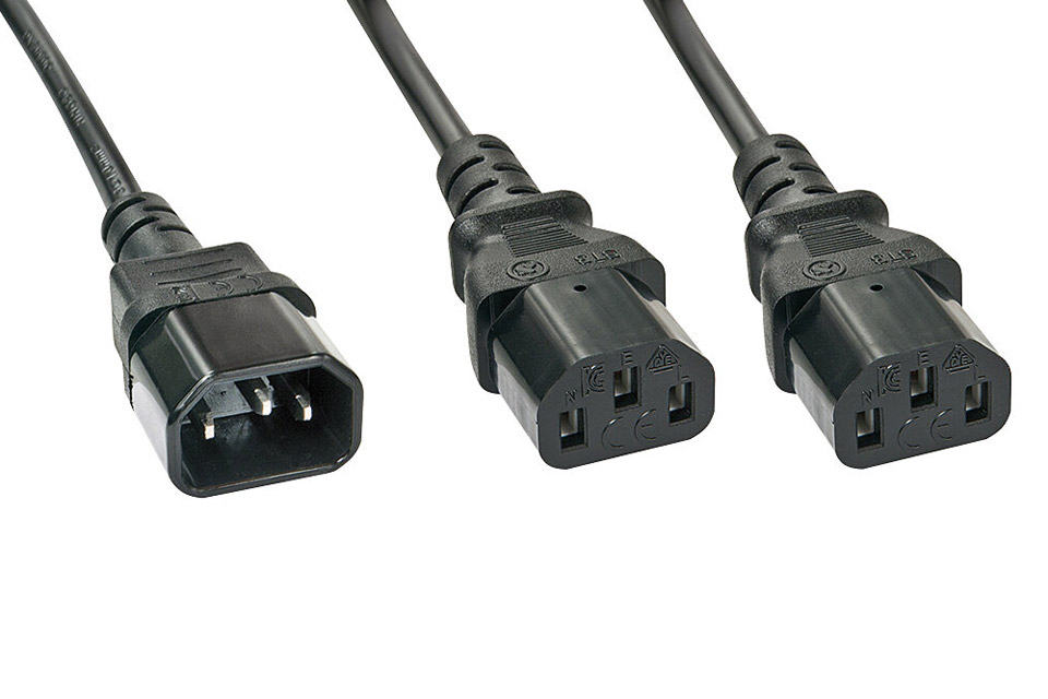 Lindy 230V power splitter cable with appliance plug
