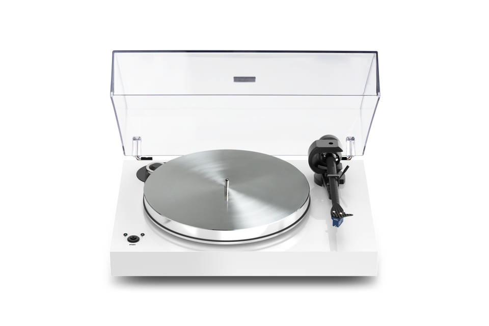 Pro-Ject X8 Evolution record player with carbon tonearm - White