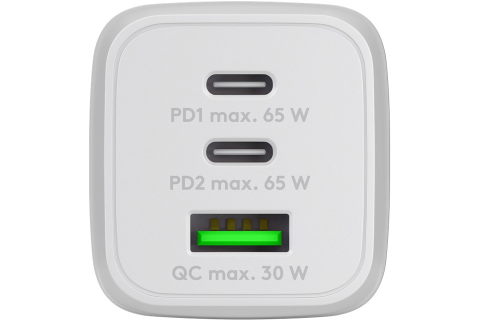 3-port USB-A / USB-C charger (2x 65W PD/QC 3.0)
