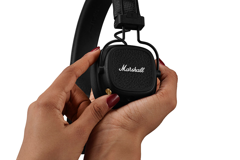 Marshall Major V on-ear headphones