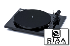 Turntable with built-in RIAA